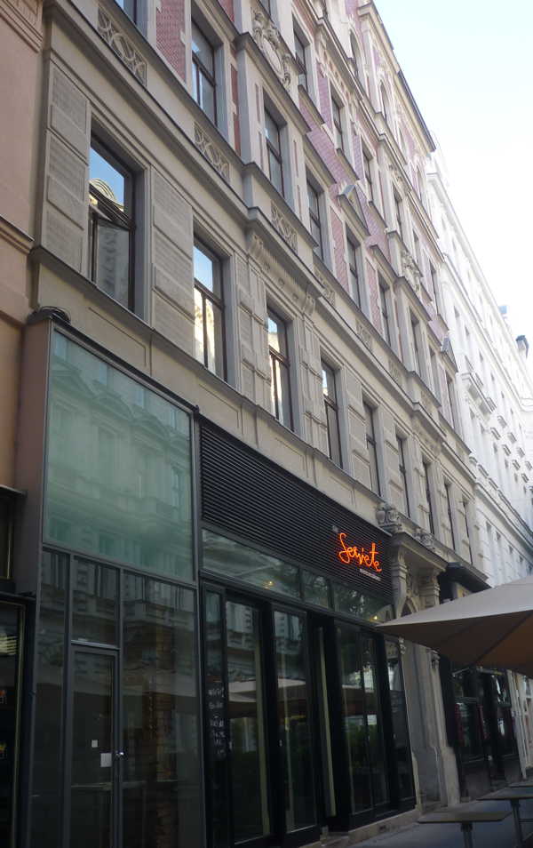 #4 Servitengasse